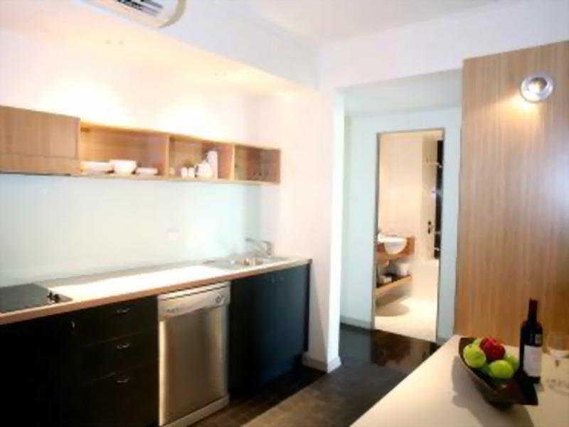 Metro Hotel Ipswich International Стая снимка